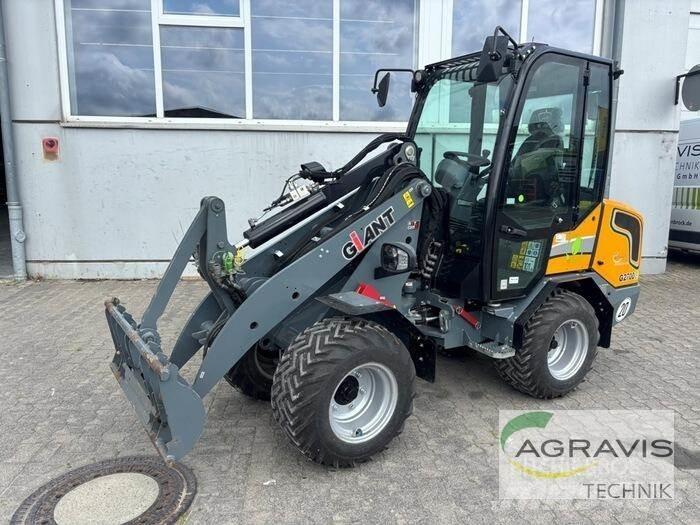 GiANT G2700 E ホイールローダー・タイヤショベル