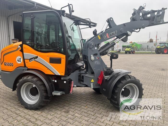 GiANT G5000 ホイールローダー・タイヤショベル