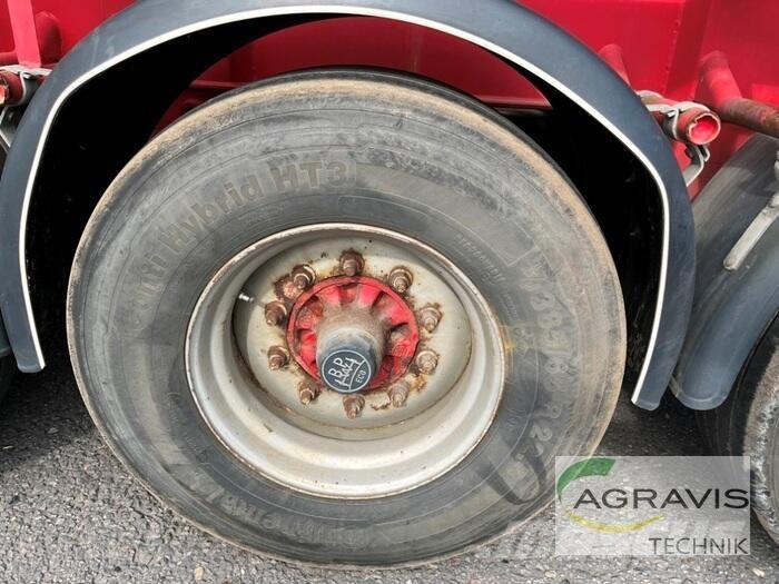  GÜLLEWAGEN 肥料散布機