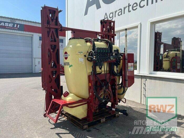 Hardi Master Plus 牽引型スプレイヤー