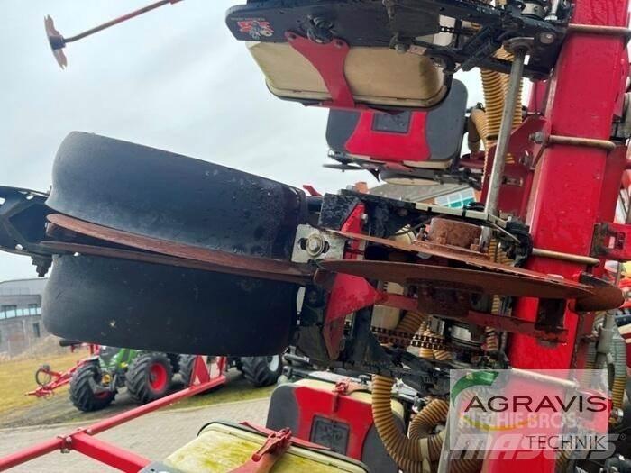 Horsch MAISTRO 8 CC ドリル
