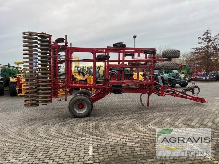 Horsch TERRANO 6.4 GX 土壌準備作業