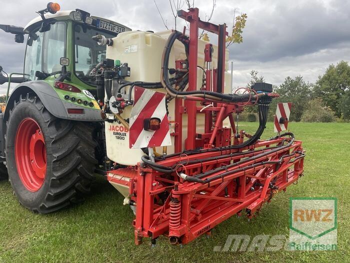 Jacoby EuroLux 1200 牽引型スプレイヤー