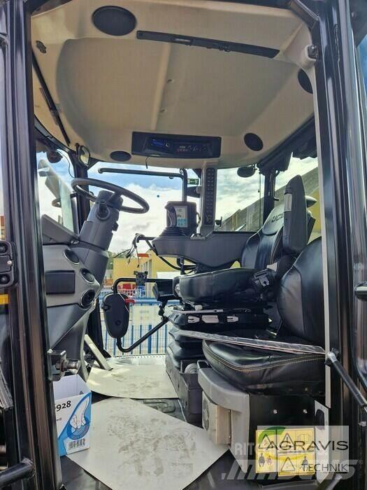 JCB FASTRAC 4220 トラクター