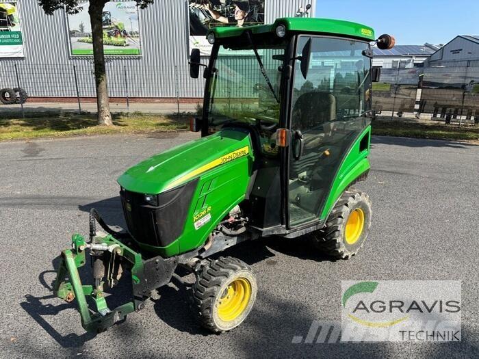 John Deere 1026 R トラクター