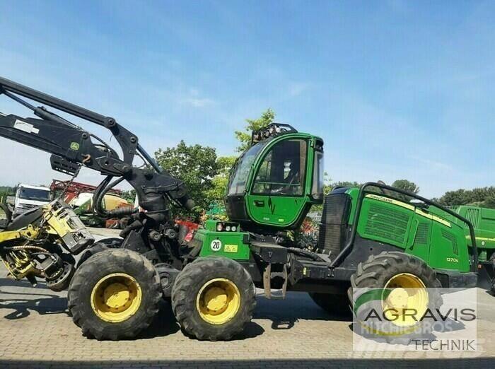 John Deere 1270 E フォワーダー
