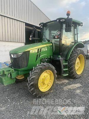 John Deere 5100R トラクター