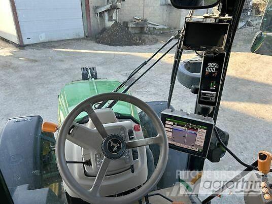 John Deere 5100R トラクター