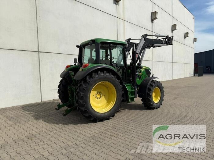 John Deere 6115 R トラクター