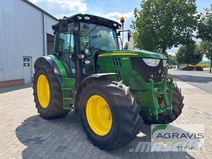 John Deere 6125 R トラクター