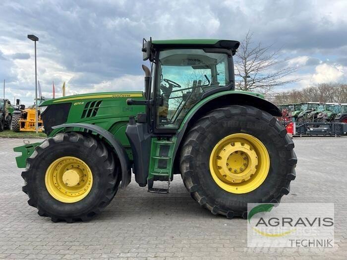 John Deere 6170 R トラクター