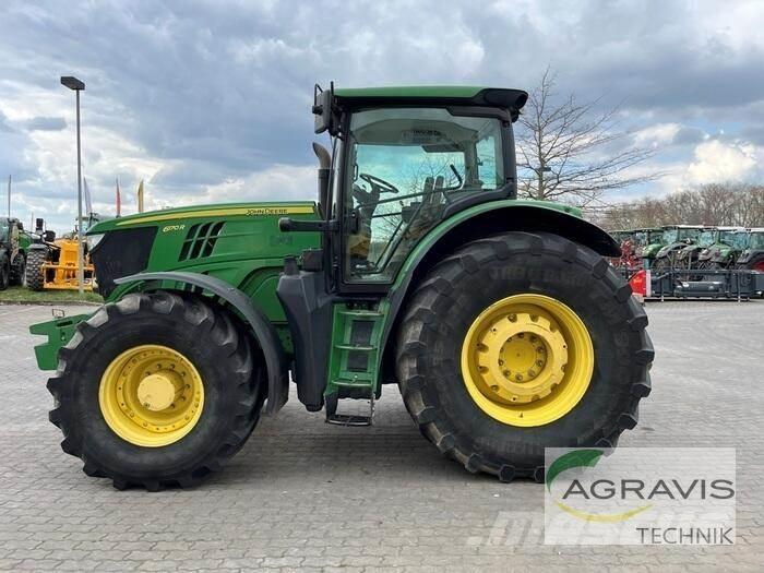 John Deere 6170 R トラクター