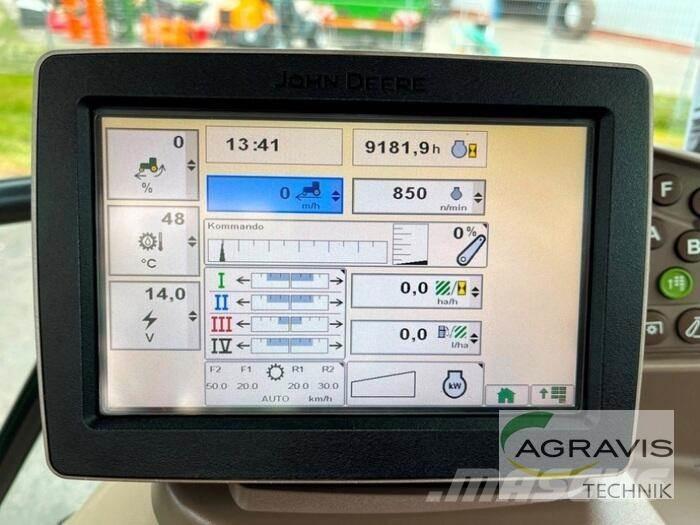 John Deere 6210 R トラクター