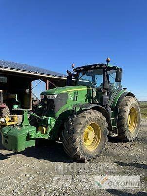 John Deere 6250R トラクター