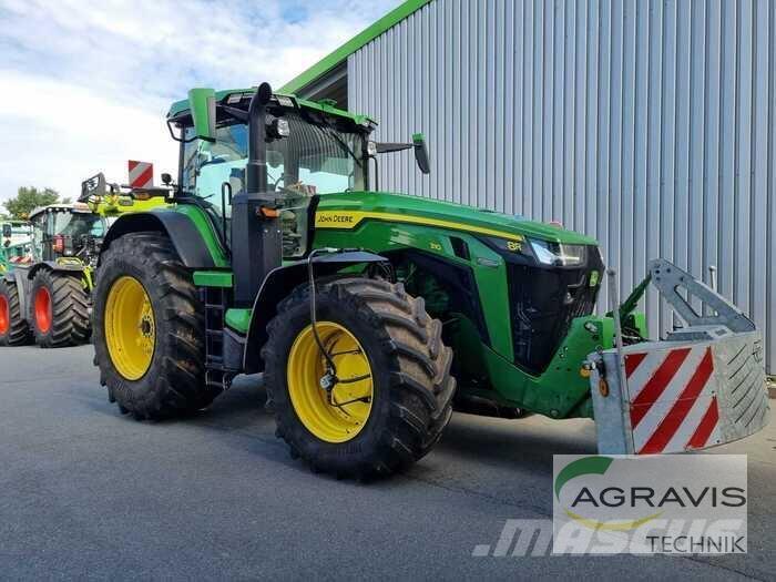John Deere 8R 310 トラクター