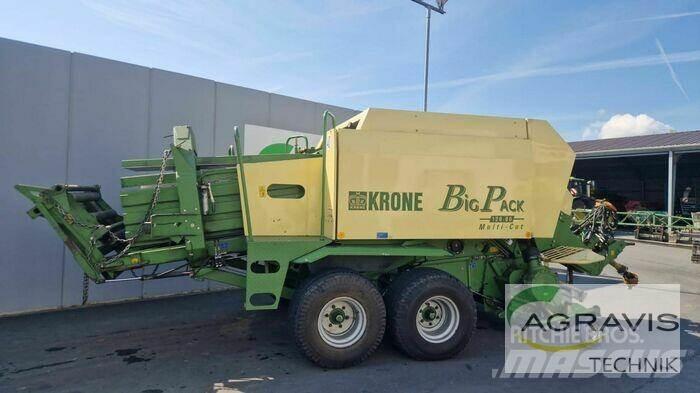 Krone BIG PACK 120-80 スクエアベーラー