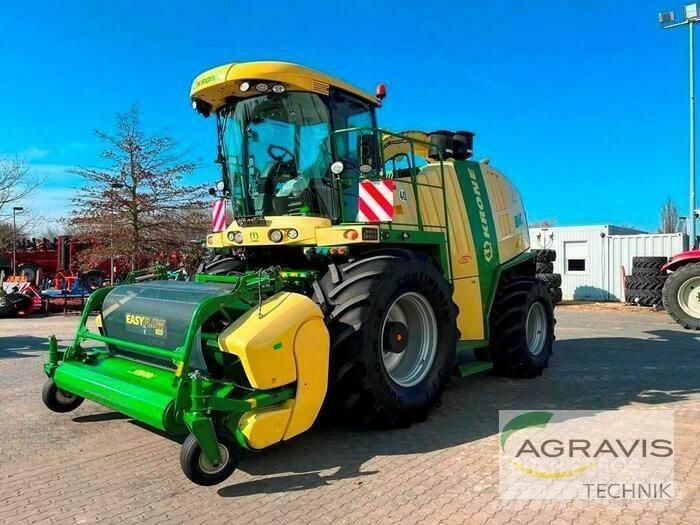 Krone BIG X 1100 自走式フォレージハーベスター