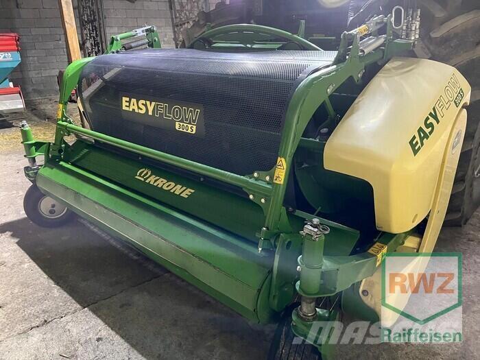 Krone BIG X 630 自走式フォレージハーベスター