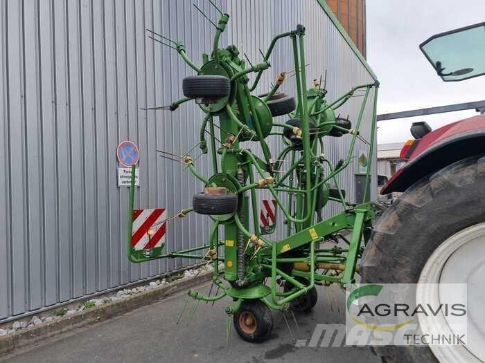 Krone KW 8.82 テッダー・テッダーレーキ