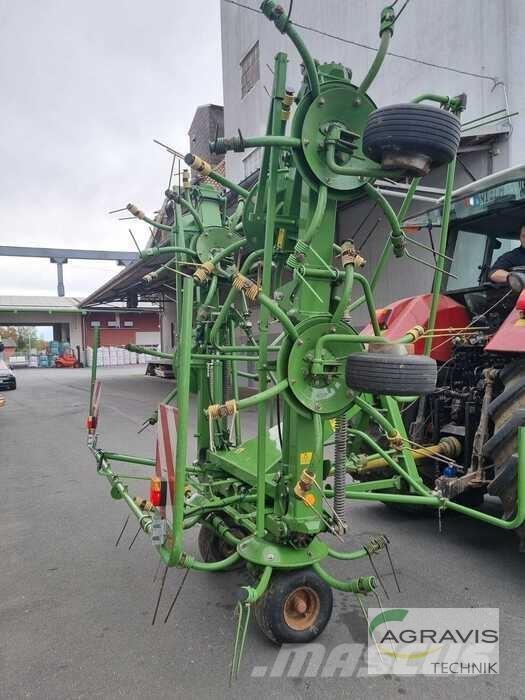 Krone KW 8.82 テッダー・テッダーレーキ