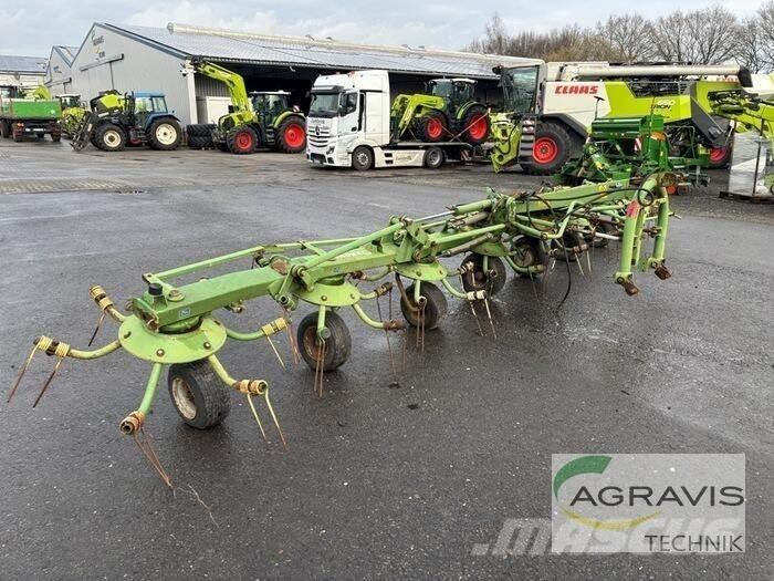 Krone KW 8.82/8 テッダー・テッダーレーキ
