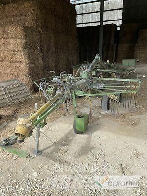 Krone SWADRO 710/26T テッダー・テッダーレーキ