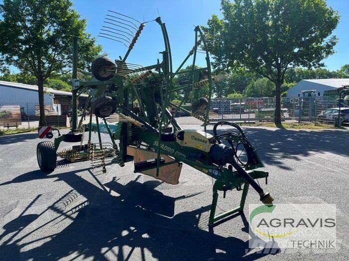 Krone SWADRO TC 880 テッダー・テッダーレーキ