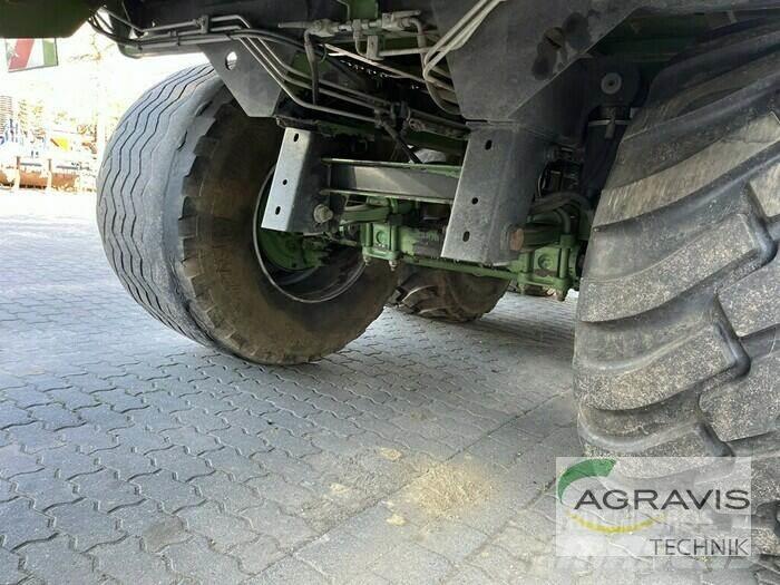 Krone TX 560 セルフローディングトレーラー