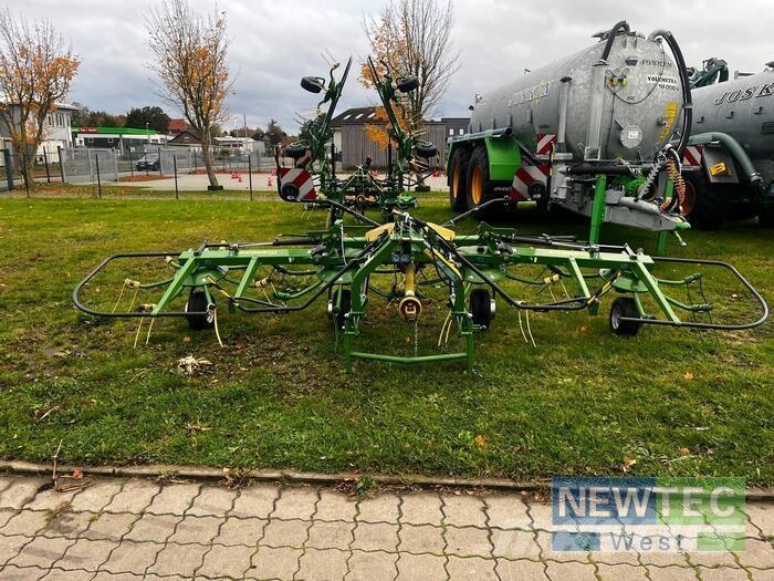 Krone VENDRO 560 テッダー・テッダーレーキ