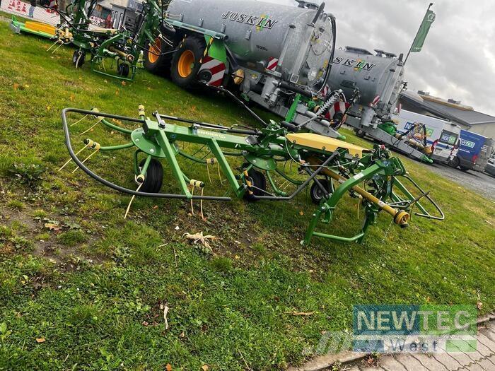 Krone VENDRO 560 テッダー・テッダーレーキ