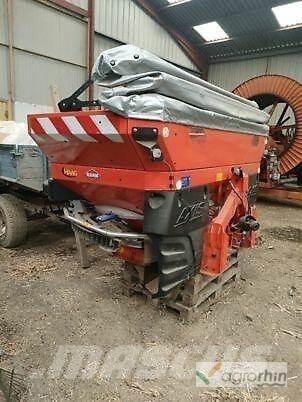 Kuhn Axis 20.2 M-EMC-W ミネラル散布機