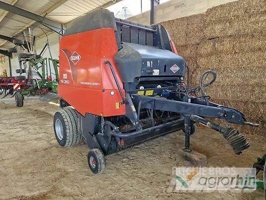 Kuhn VB 2160 ラウンドベーラー