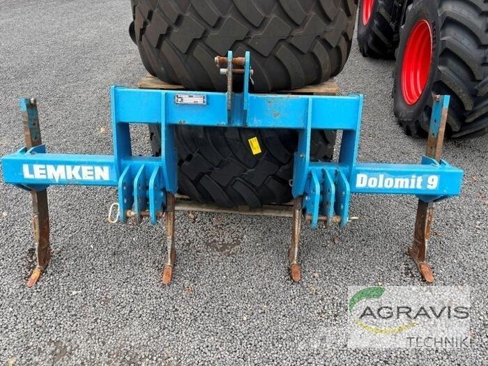 Lemken DOLOMIT 9/300 土壌準備作業