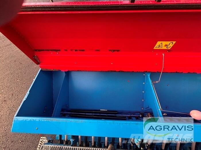 Lemken ZIRKON 7/300 パワーハローとロータリーハロー