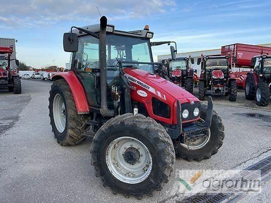 Massey Ferguson 5455 トラクター
