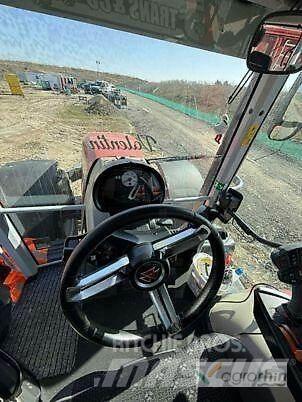 Massey Ferguson 7S210 トラクター