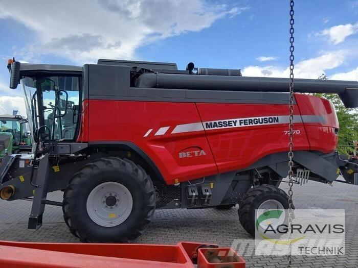 Massey Ferguson MF7370 コンバイン