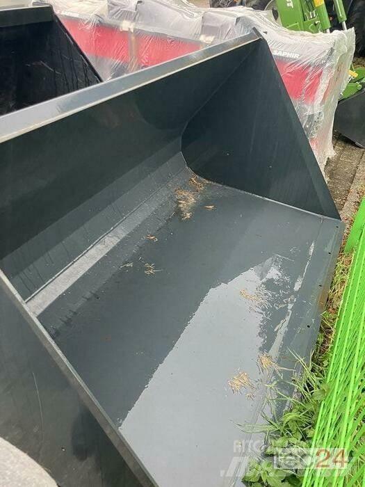 Merlo Schaufel 1800l 農業用テレハンドラー
