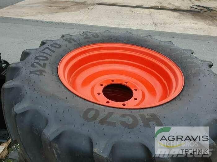 Mitas 420/70 R 28 タイヤ、ホイル、リム