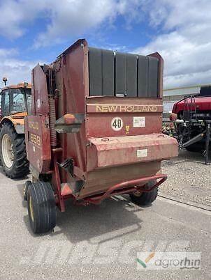 New Holland 658 ラウンドベーラー