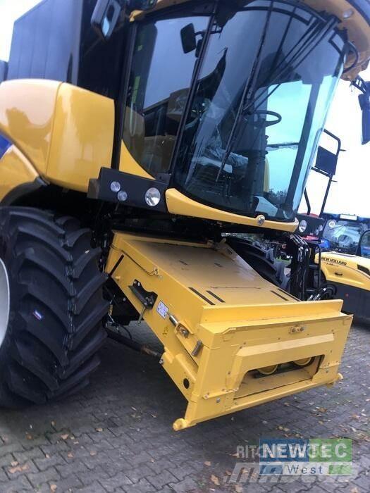 New Holland CX 5.80 コンバイン