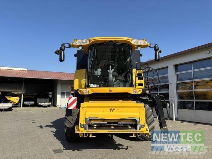 New Holland CX 8060 コンバイン