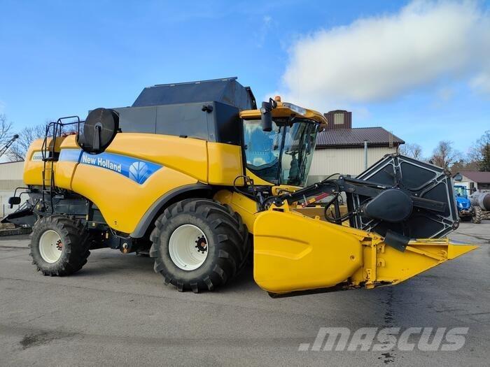 New Holland CX 8080 コンバイン