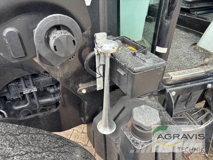 New Holland TD 5.95 トラクター