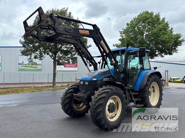 New Holland TS 115 トラクター