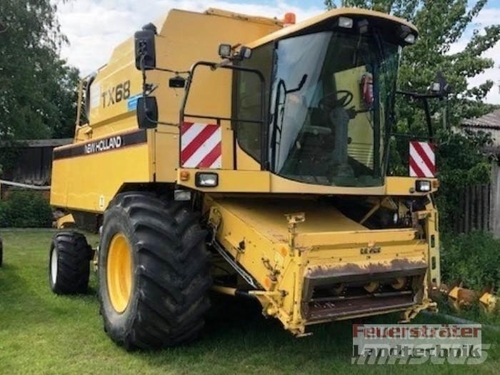 New Holland TX 68 コンバイン