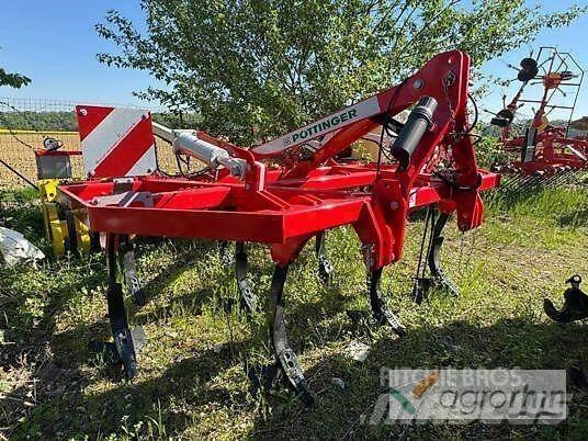 Pöttinger SYNKRO 3030 パワーハローとロータリーハロー
