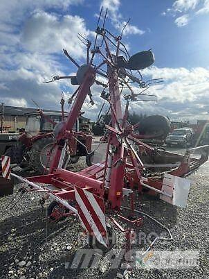 Stoll Z 765 Pro テッダー・テッダーレーキ
