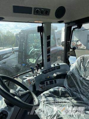 Valtra A105MH4 トラクター