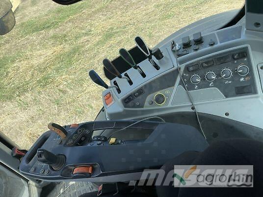 Valtra N134 ACTIVE トラクター